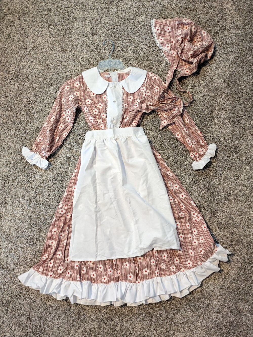 Pioneer Girl Striped/Floral Costume with Apron And Bonnet